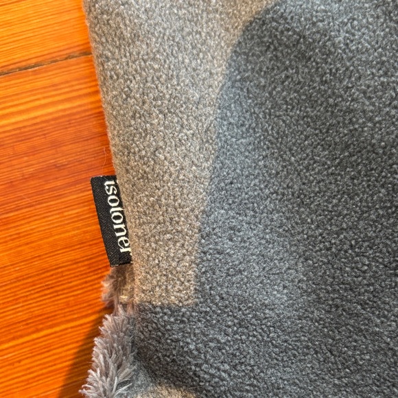 Isotoner Gray Touchscreen Fleece-Lined Gloves - Picture 3 of 5